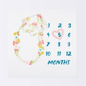 Cloud Island Muslin Blankets & Frame - Floral